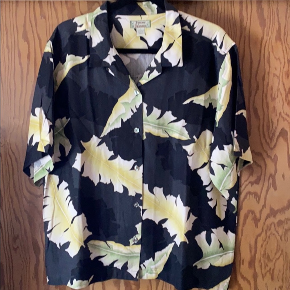 Tommy Bahama Womens shirt